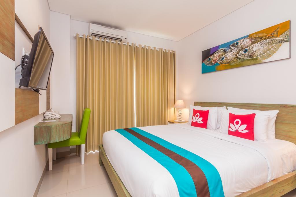 Zen Rooms Seminyak Kayu Jati ภายนอก รูปภาพ