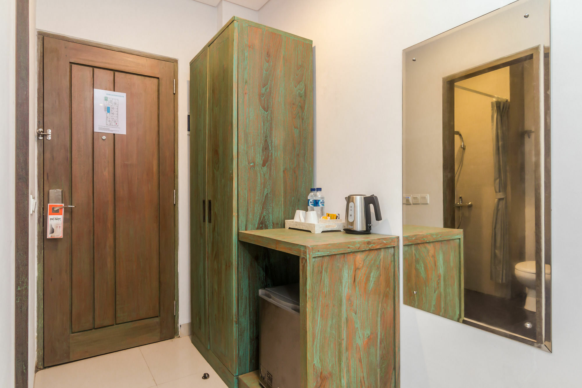 Zen Rooms Seminyak Kayu Jati ภายนอก รูปภาพ