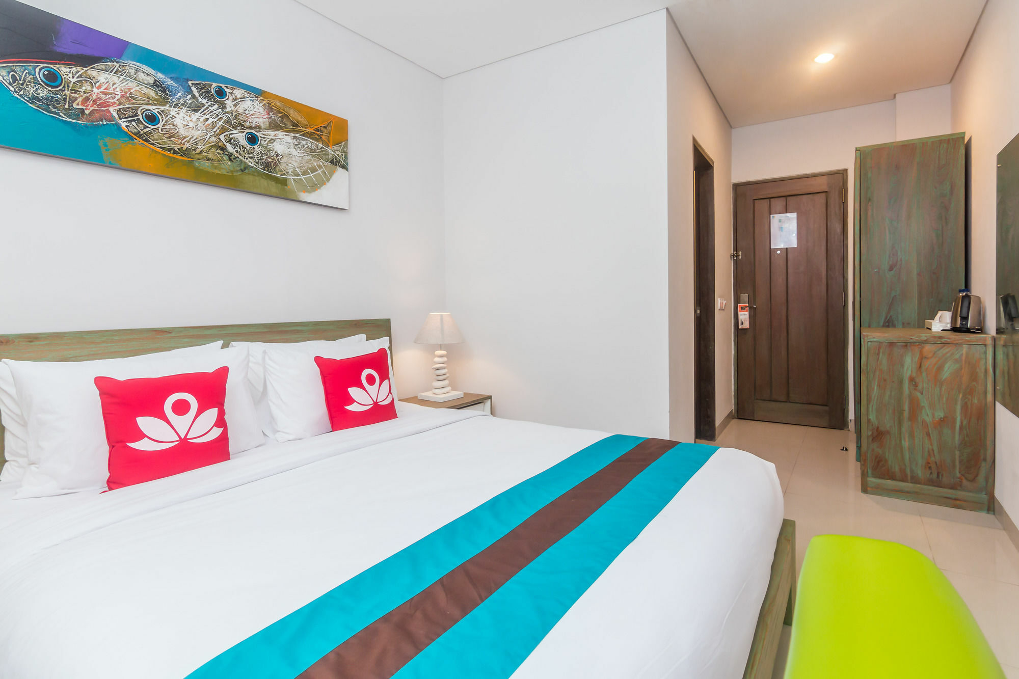 Zen Rooms Seminyak Kayu Jati ภายนอก รูปภาพ